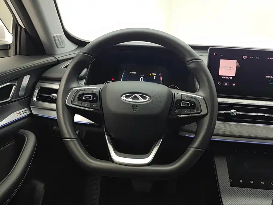 Chery Tiggo 8 2022 — фото 15
