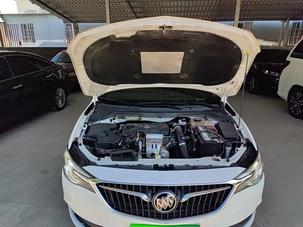 Buick Excelle 2019 — фото 20