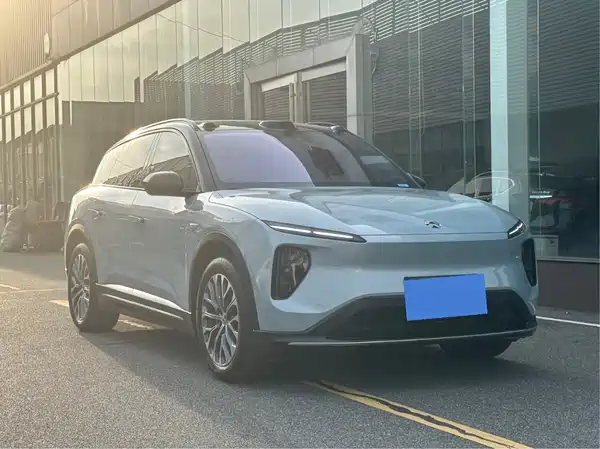 NIO ES6 2025