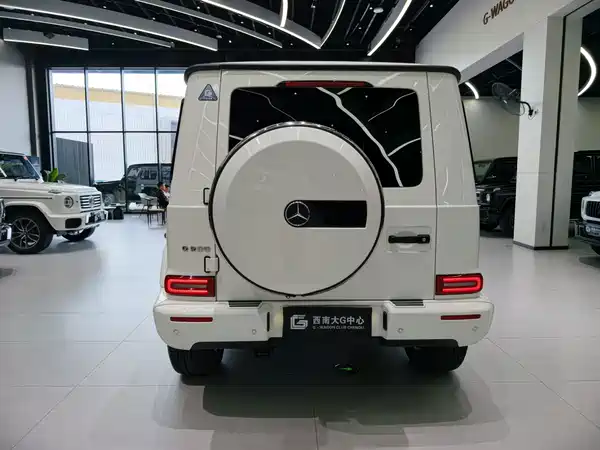 Mercedes-Benz G-Class 2024
