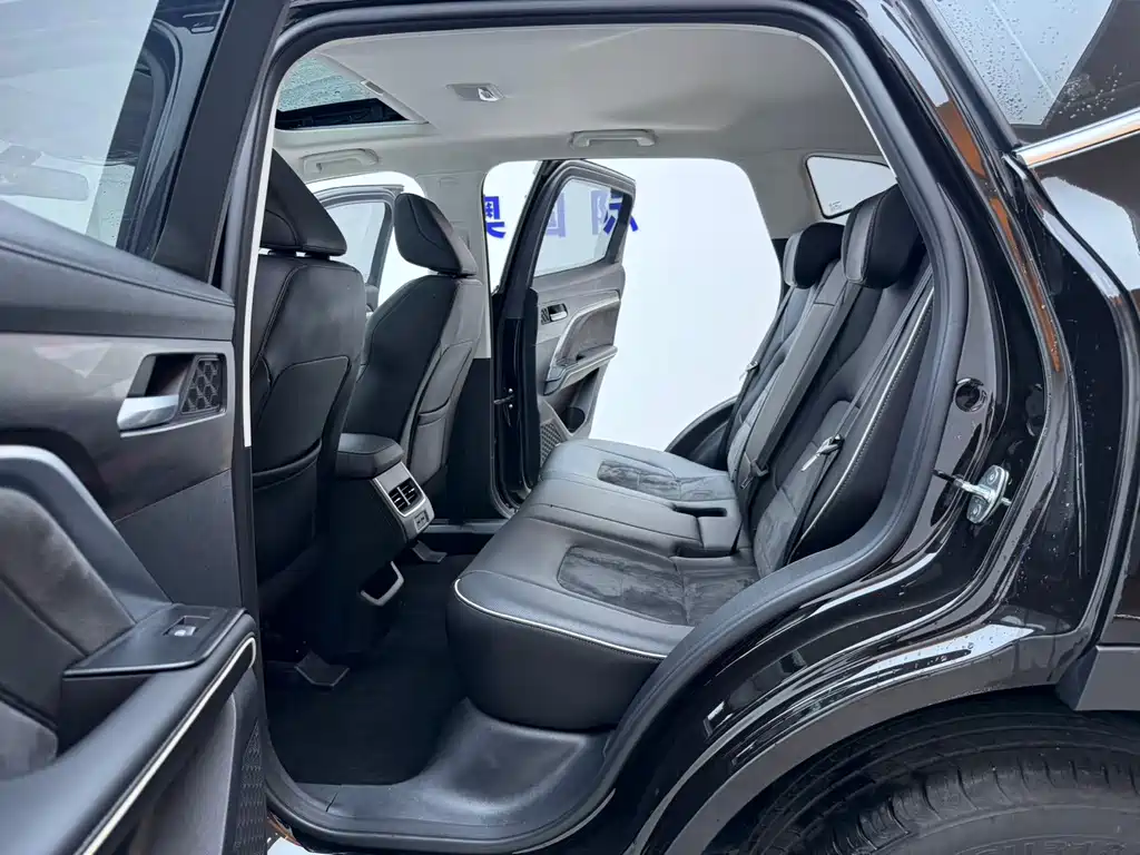 Haval H6 2023 — фото 12