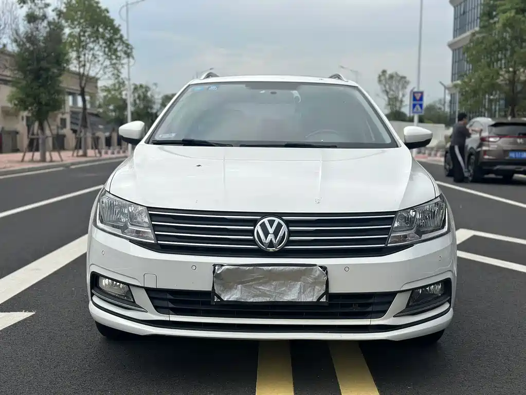 Volkswagen Gran Lavida 2016