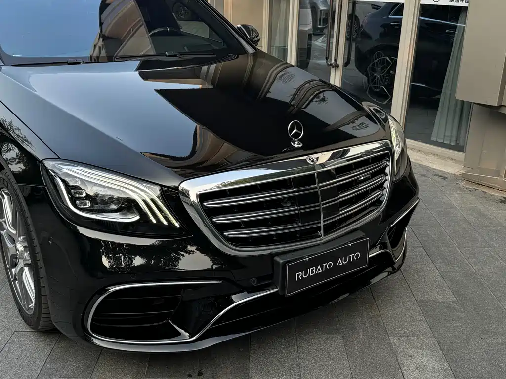 Mercedes-Benz S-Class AMG 2018 — фото 11