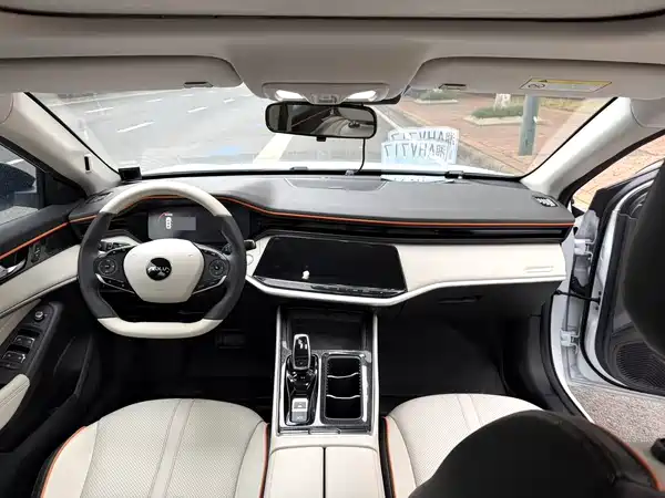 Dongfeng Yixuan MAX 2023