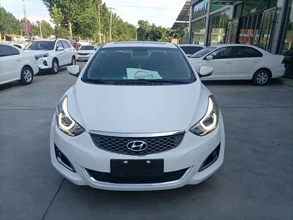 Hyundai Elantra Langdong 2016 — фото 3