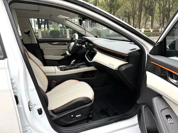 Dongfeng Yixuan MAX 2023