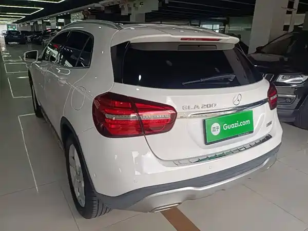 Mercedes-Benz GLA 2017