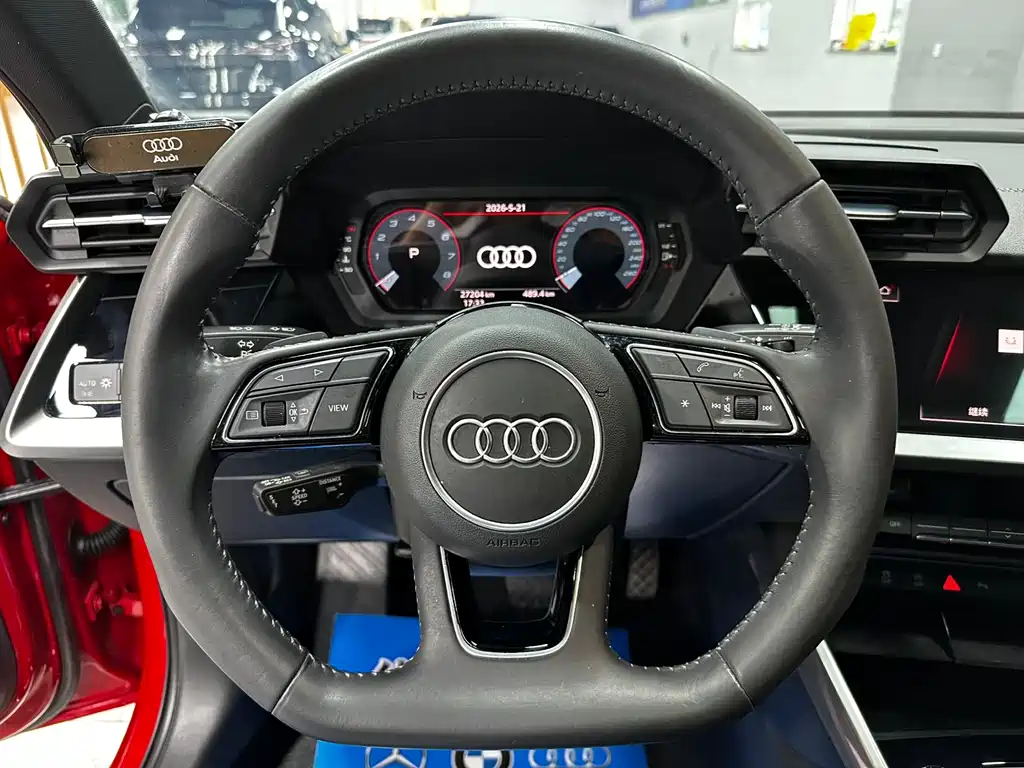 Audi A3 2022 — фото 12