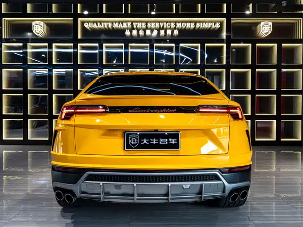 Lamborghini Urus 2020
