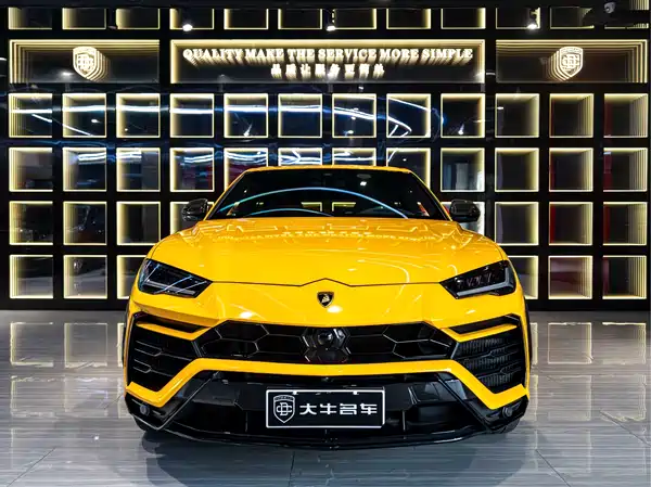 Lamborghini Urus 2020