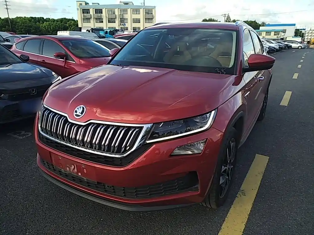 Skoda Kodiak GT 2019 — фото 1