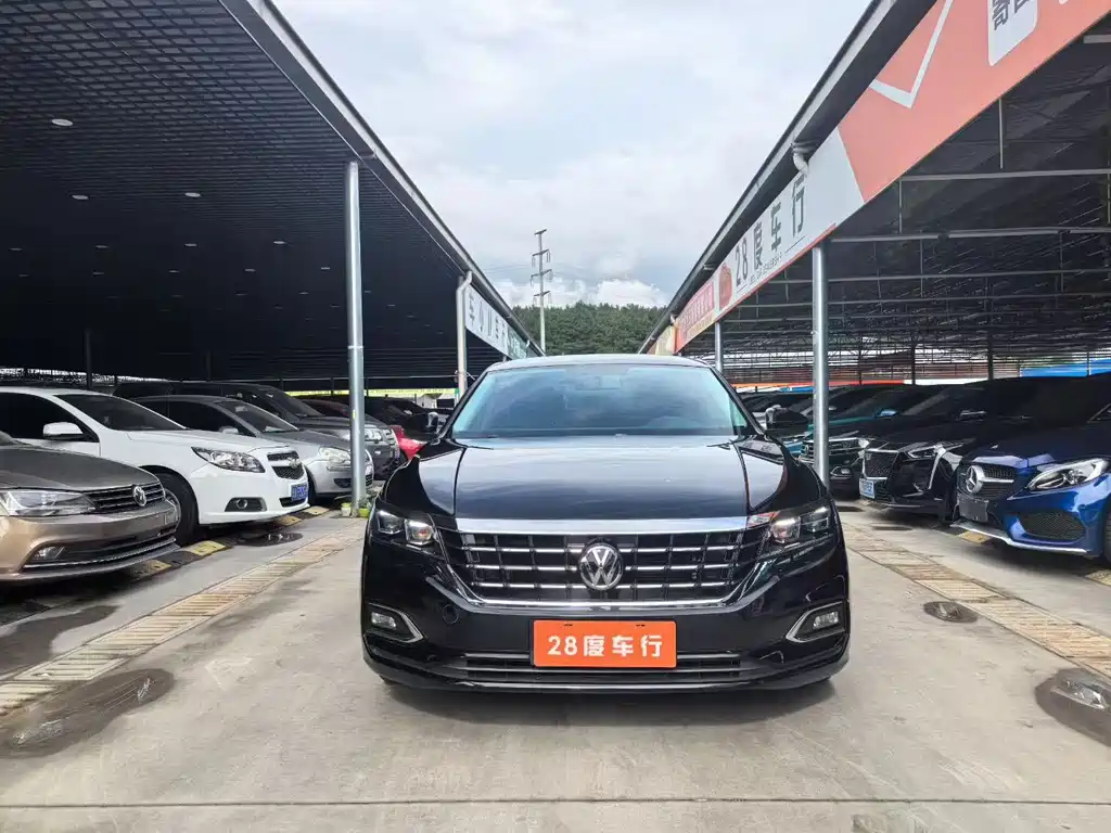Volkswagen Passat 2021