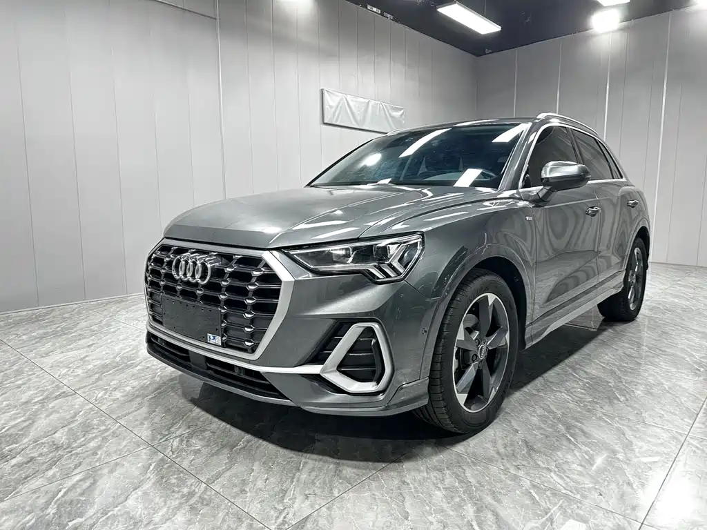 Audi Q3 2022