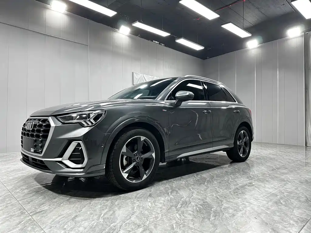 Audi Q3 2022