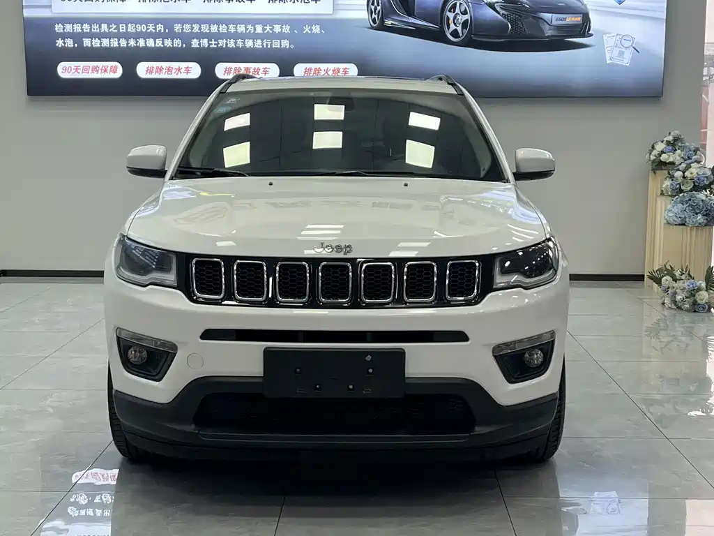 Jeep Compass 2020 — фото 2