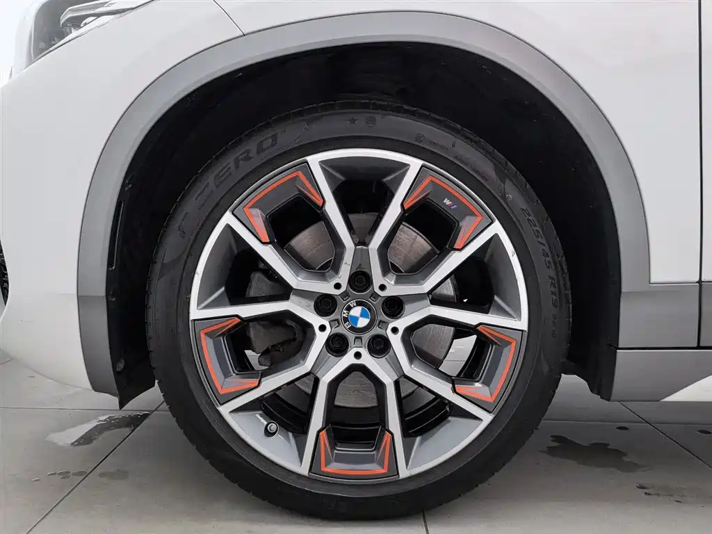 BMW X2 2022 — фото 17