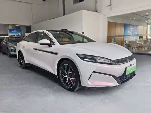 BYD Han L 2025
