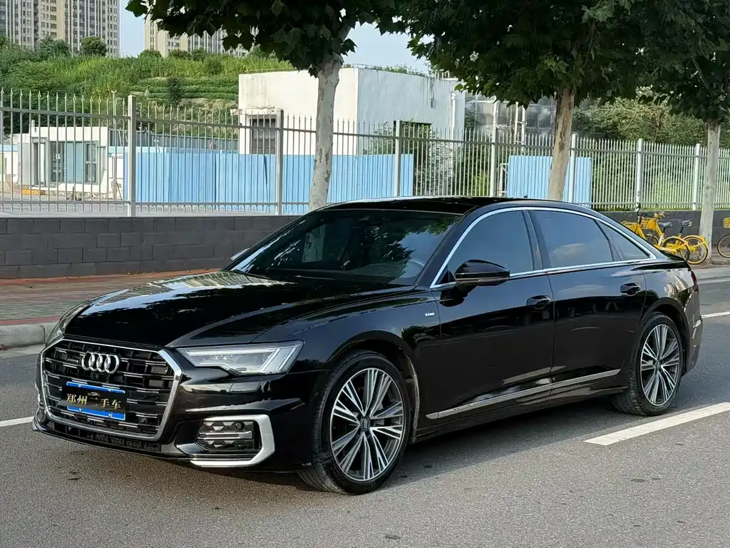 Audi A6L 2020 — фото 1