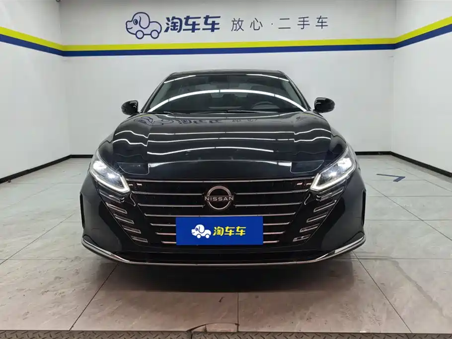 Nissan Teana 2023