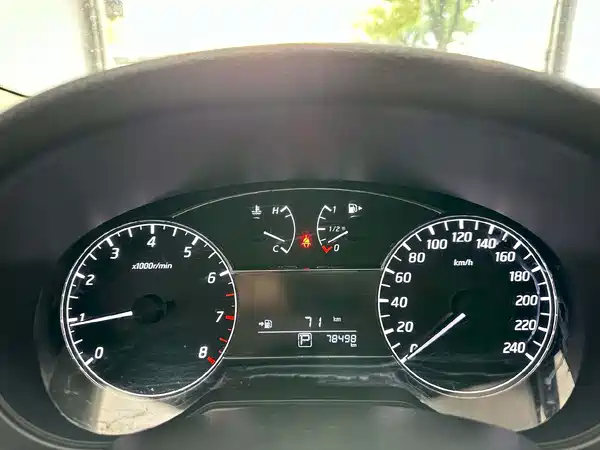Nissan Tiida 2016