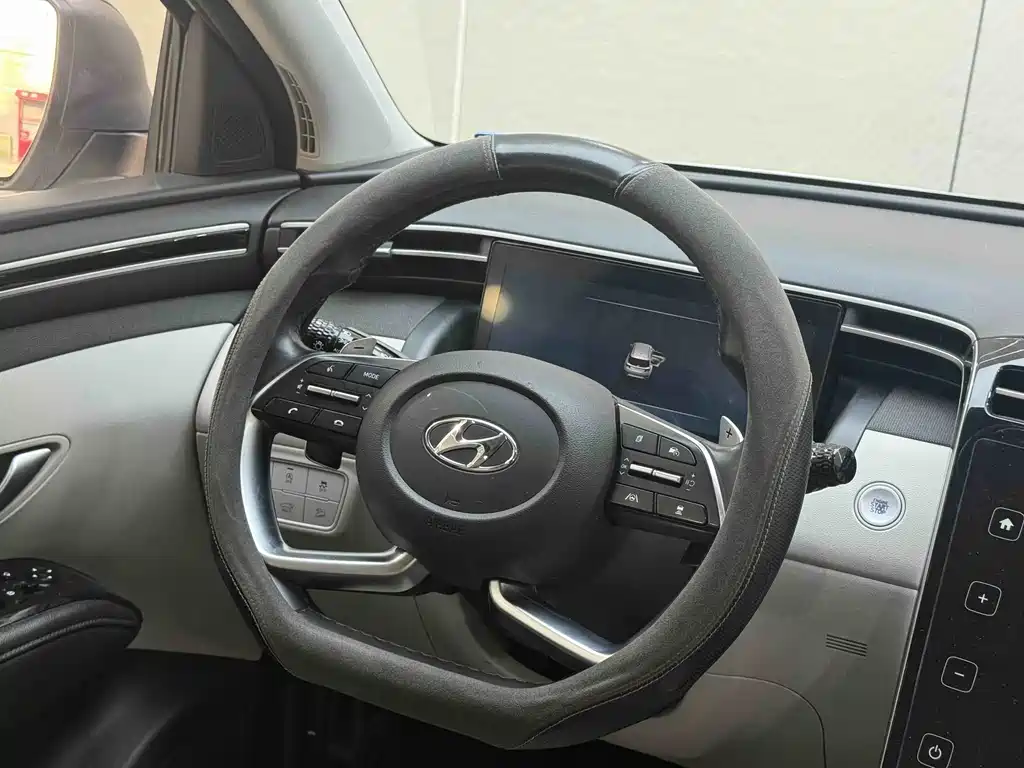 Hyundai Tucson 2021 — фото 23