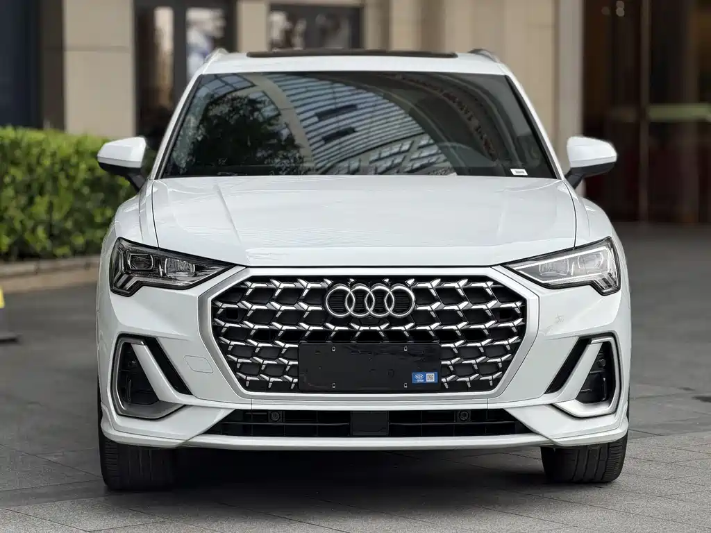 Audi Q3 2025