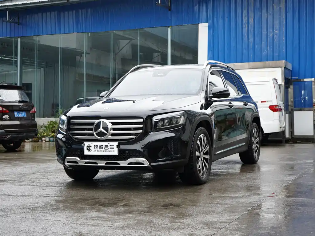 Mercedes-Benz GLB 2024