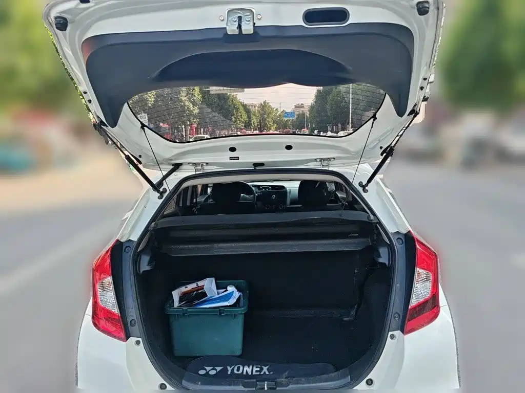 Honda Fit 2018 — фото 15