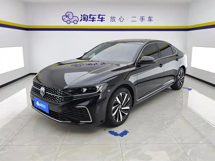 Volkswagen Passat 2022