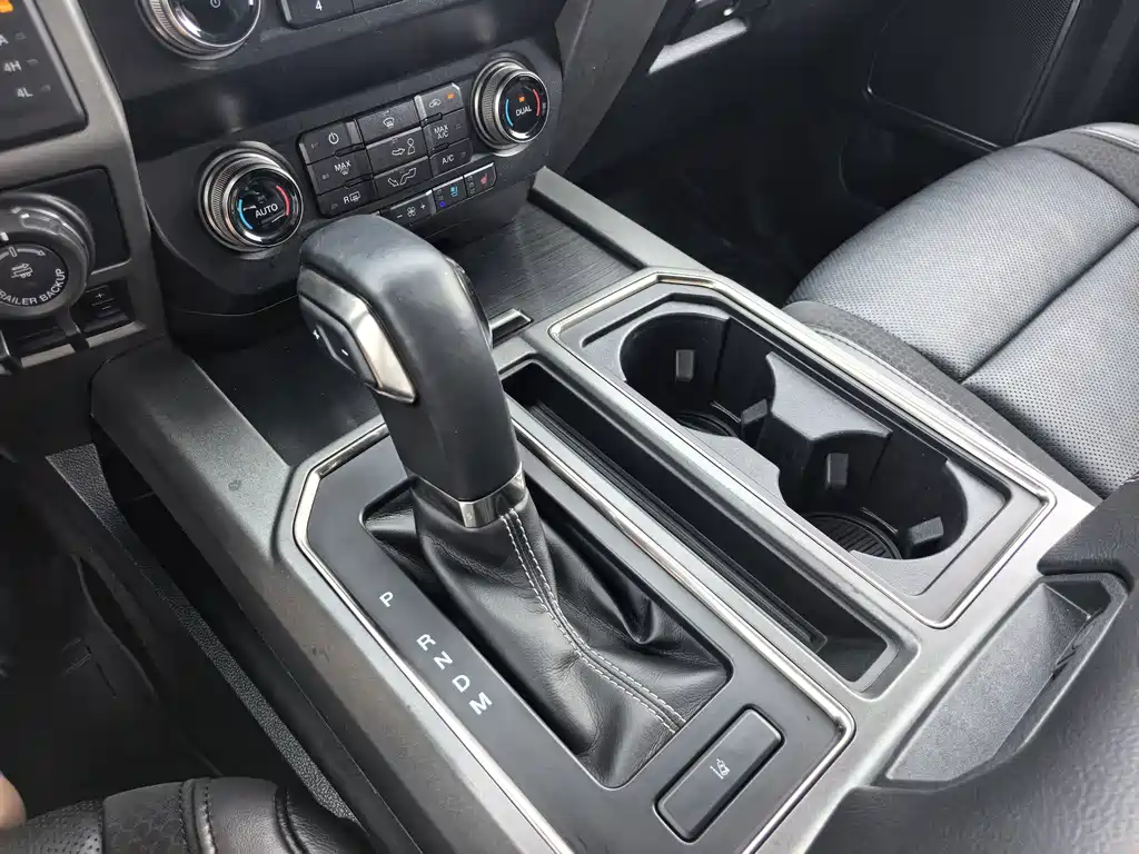 Ford F-150 Raptor 2019 — фото 15