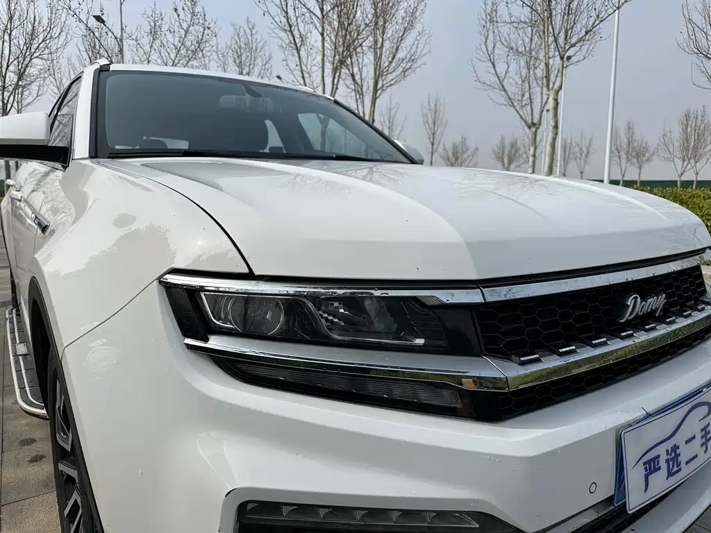 Zotye X7 2017 — фото 18