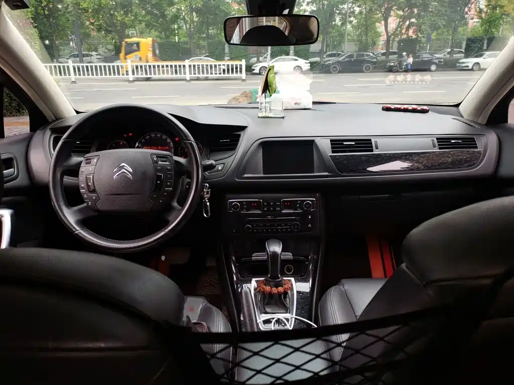Citroën C5 2015 — фото 13