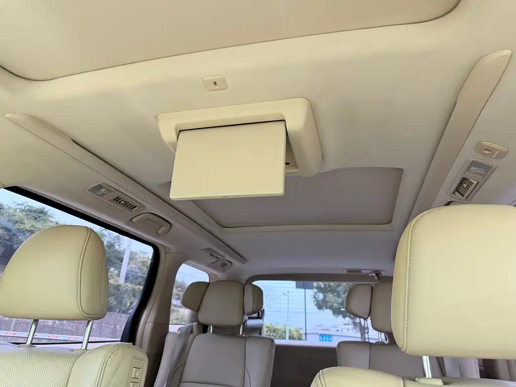 Toyota Alphard 2015 — фото 12