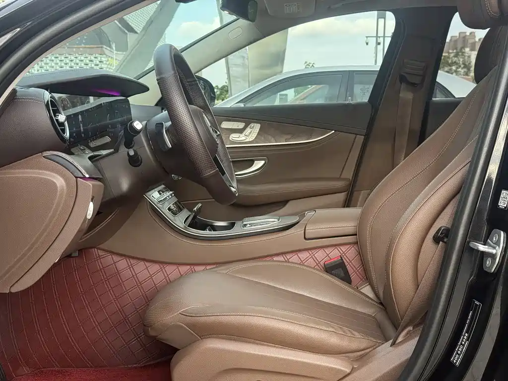 Mercedes-Benz E-Class 2020 — фото 4