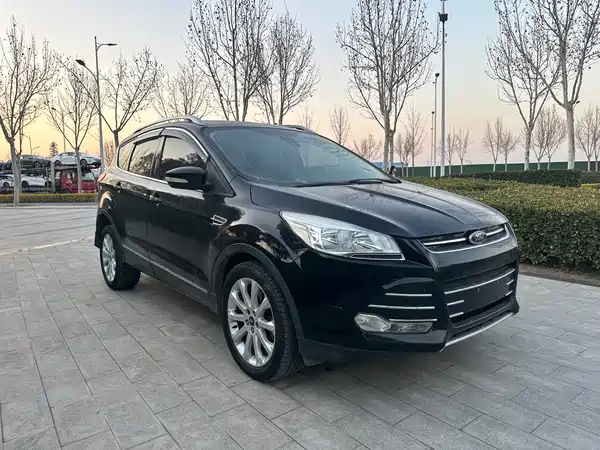 Ford Kuga 2013