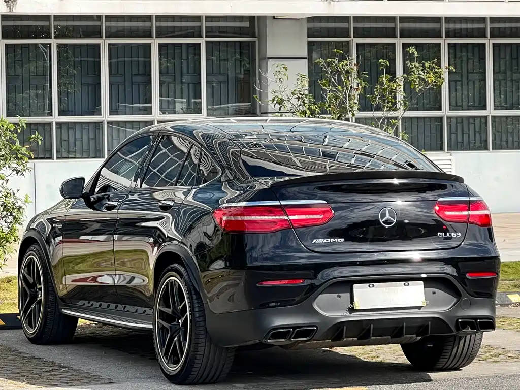 Mercedes-Benz GLC Coupe AMG 2019 — фото 6
