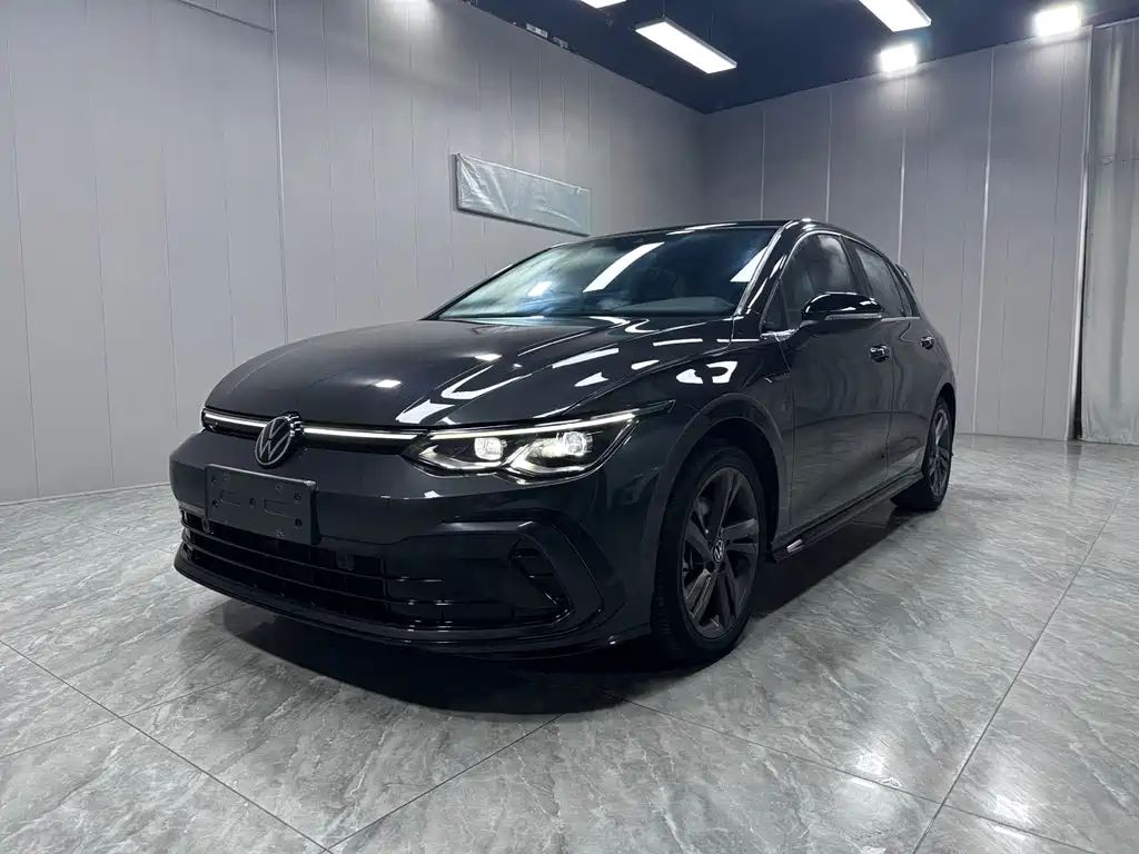 Volkswagen Golf 2022