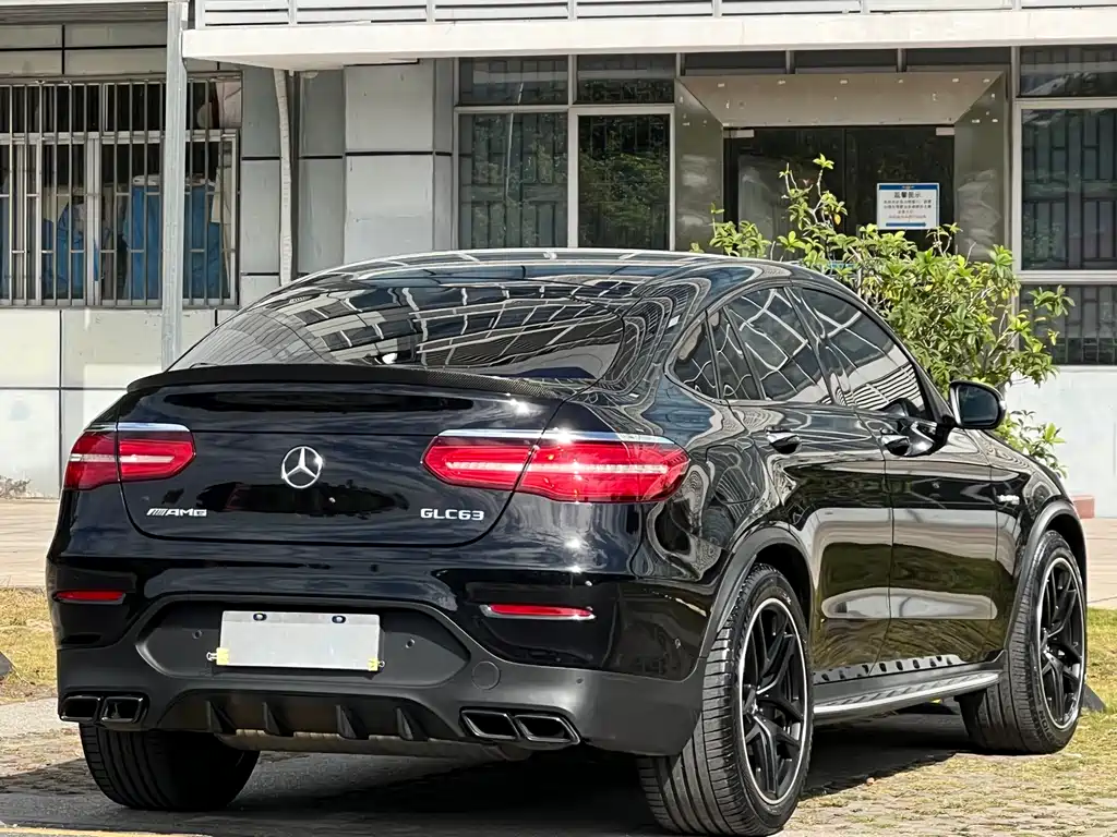 Mercedes-Benz GLC Coupe AMG 2019 — фото 4