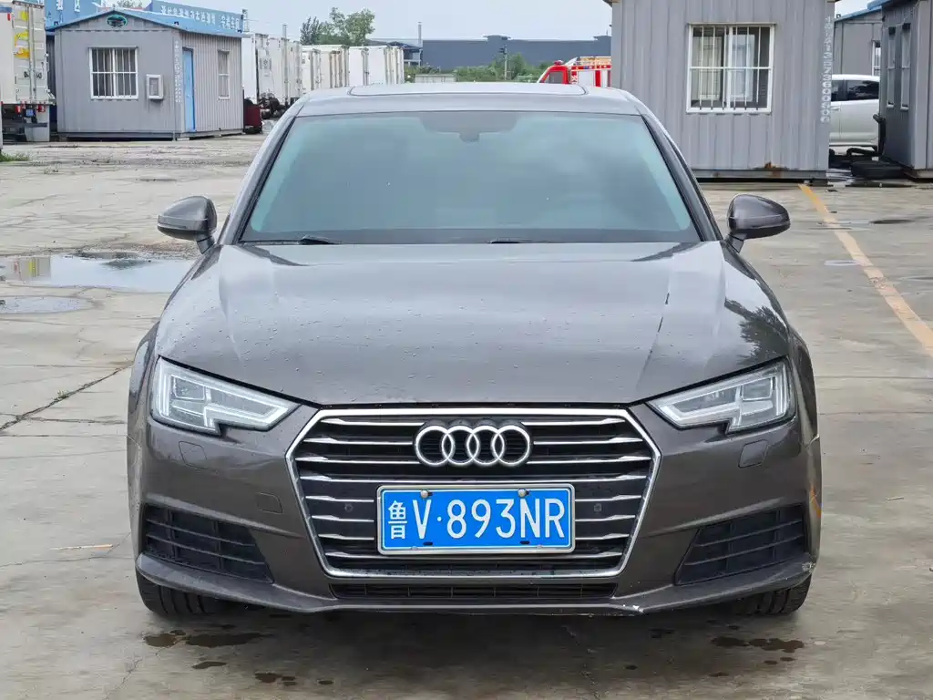 Audi A4L 2017