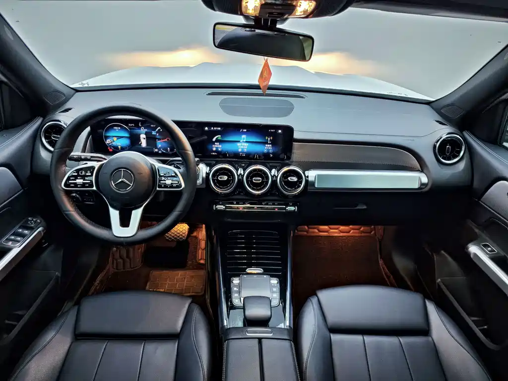 Mercedes-Benz GLB 2020 — фото 13