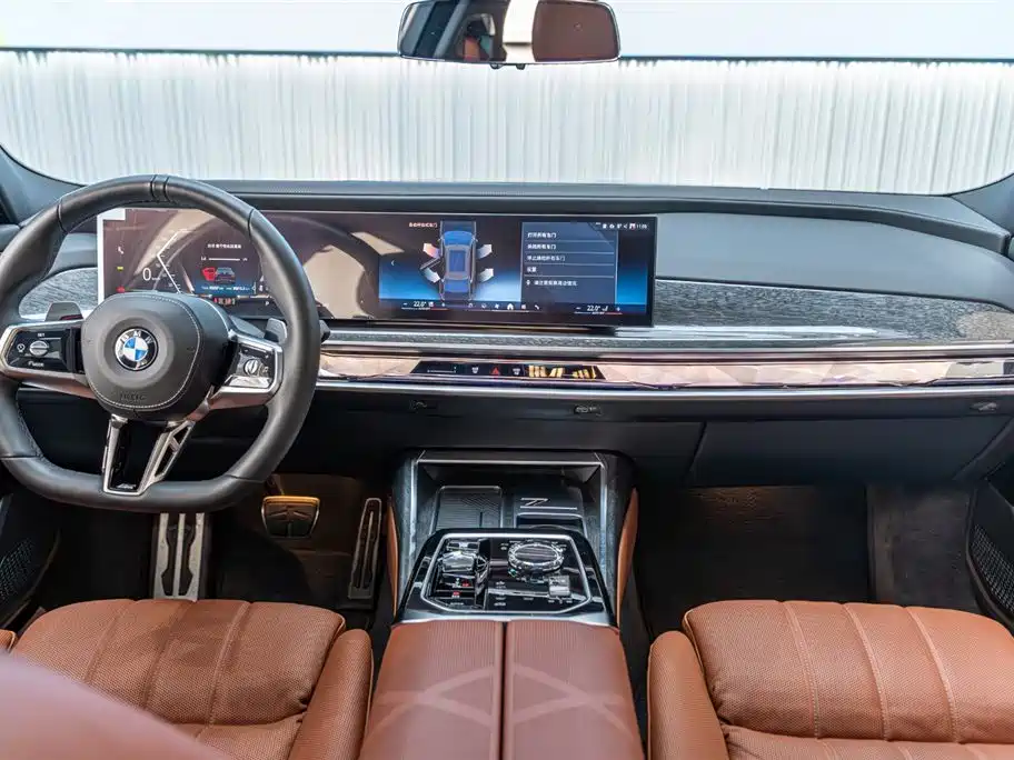 BMW 7 Series 2024 — фото 18