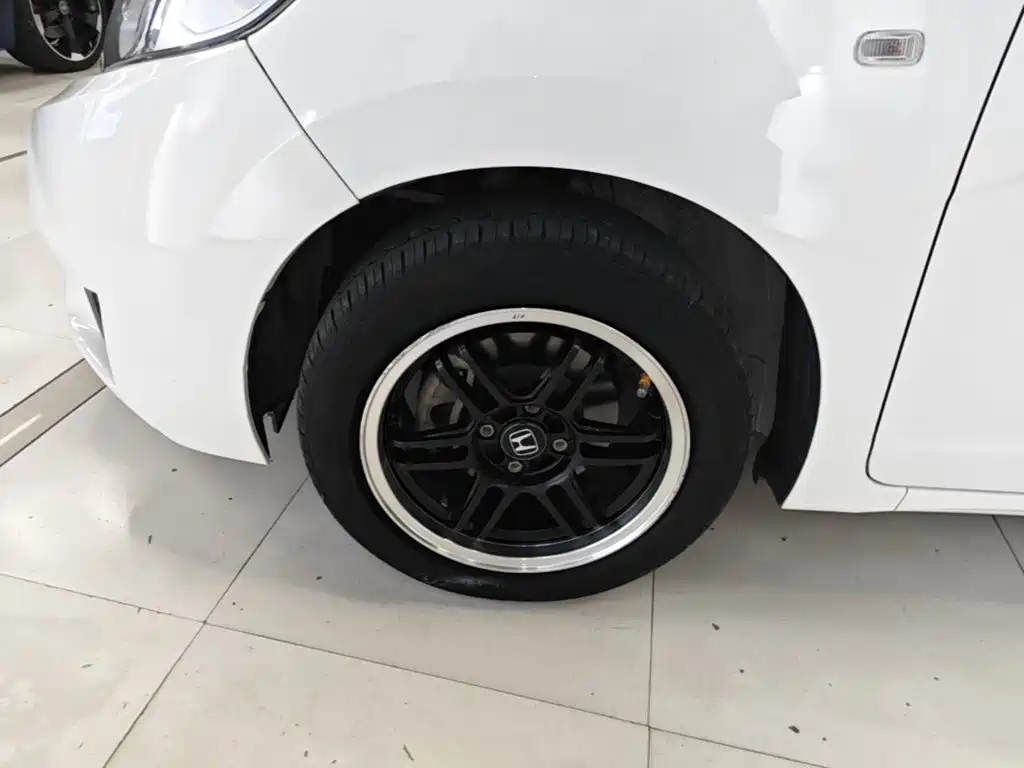 Honda Fit 2015 — фото 23