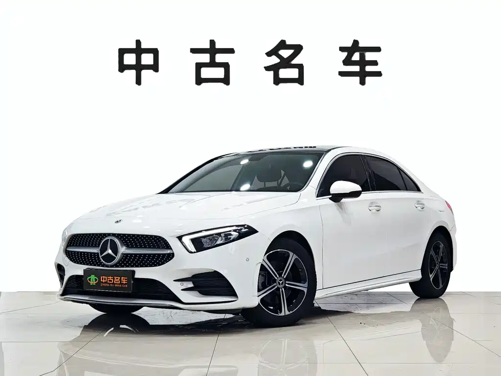 Mercedes-Benz A-Class 2023 — фото 1