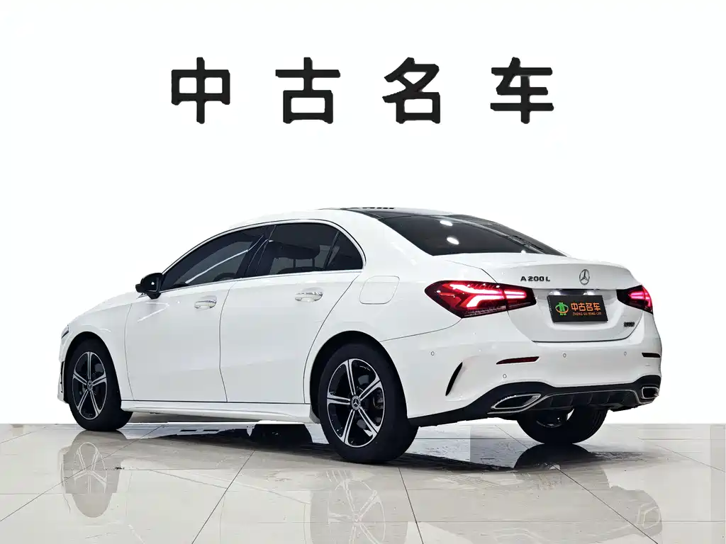 Mercedes-Benz A-Class 2023 — фото 6