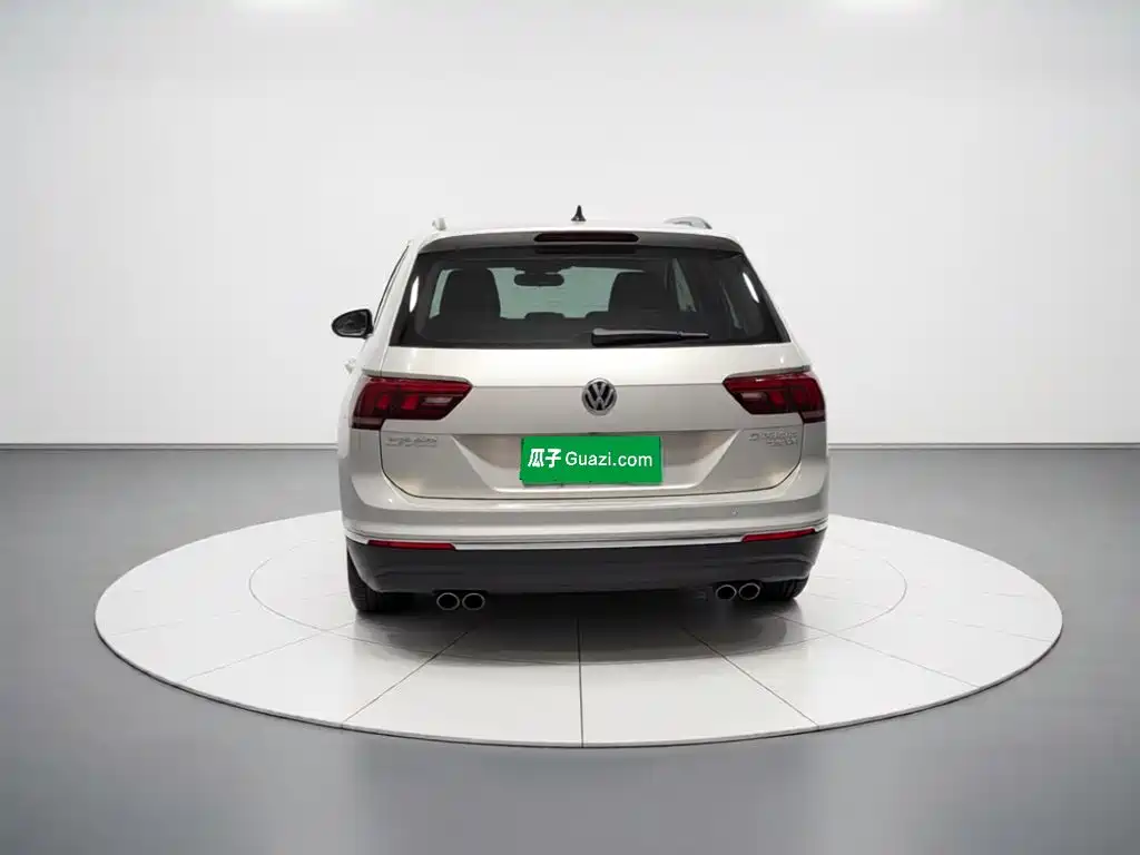Volkswagen Tiguan L 2018 — фото 5