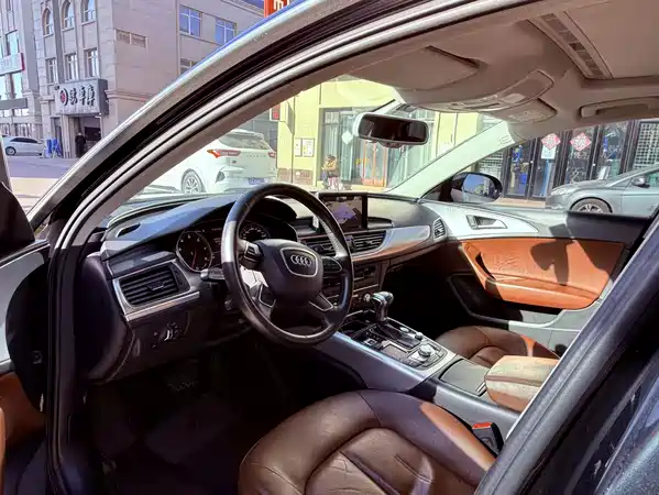 Audi A6L 2014