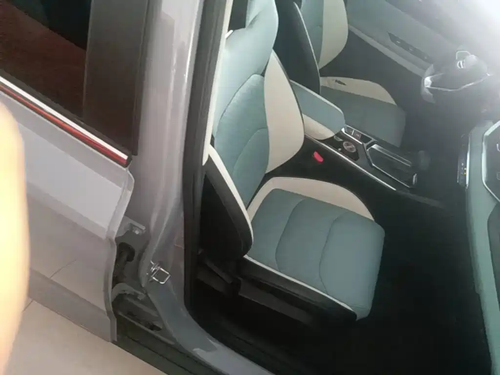 Geely Emgrand S 2022 — фото 25
