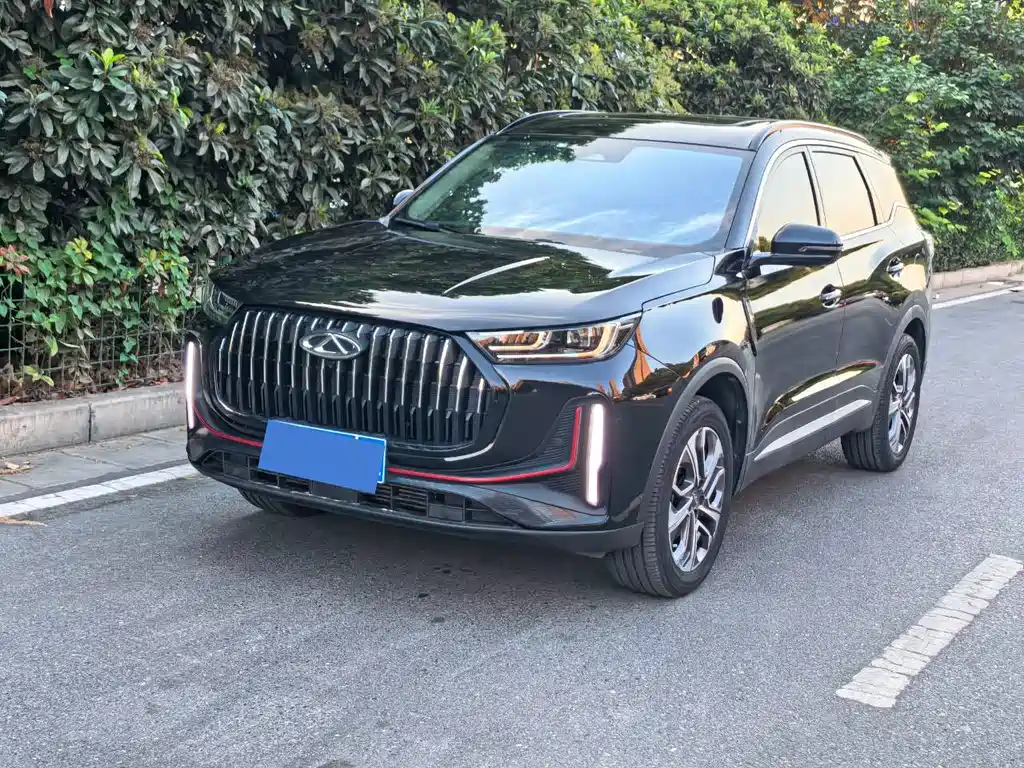 Chery Tiggo 7 PLUS 2023 — фото 1