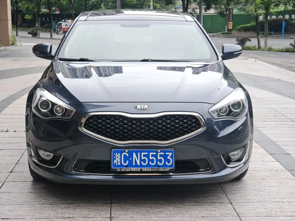 Kia Cadenza 2016 — фото 2