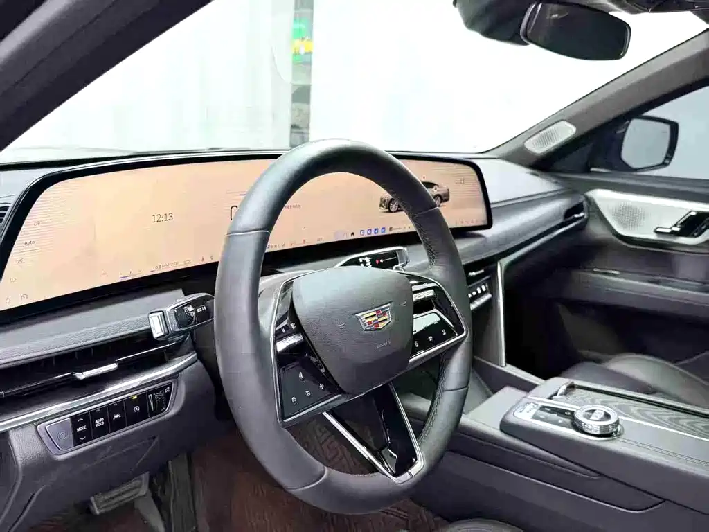 Cadillac CT6 2023 — фото 8